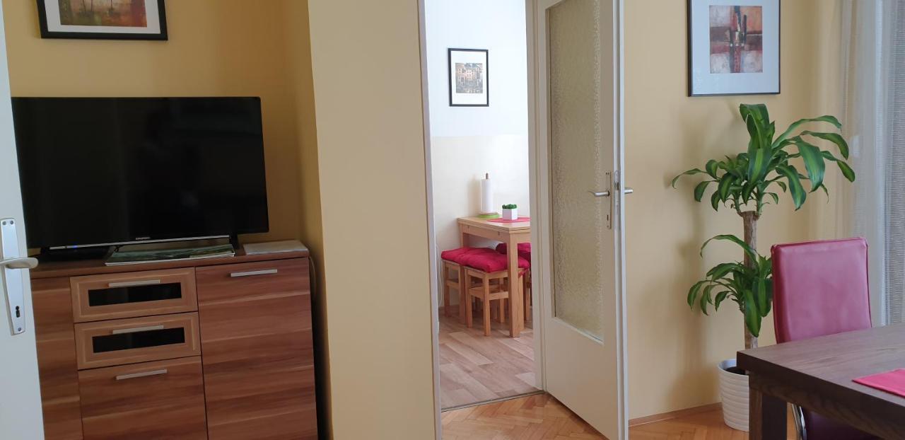 Apartman 10 Minutes Walk To The Lakes *